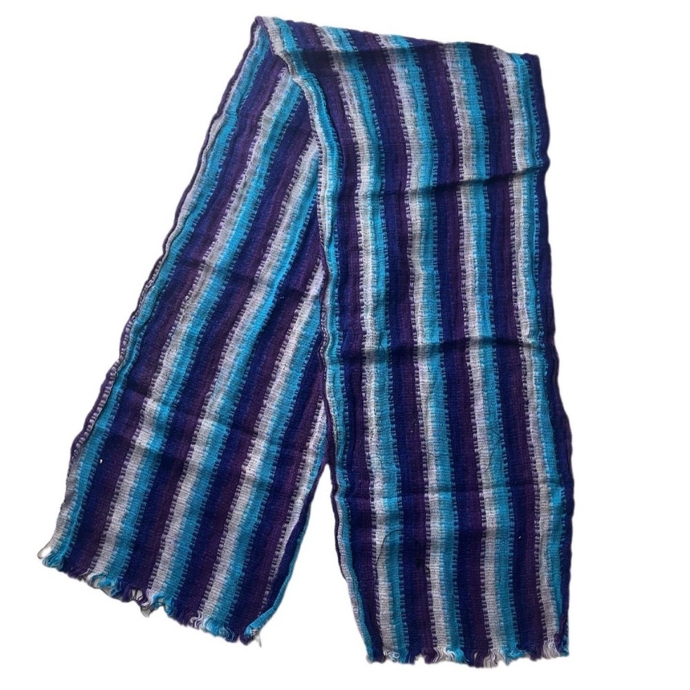 Knitted scrunch scarf size Os vintage purple and blue thin knitted scarves